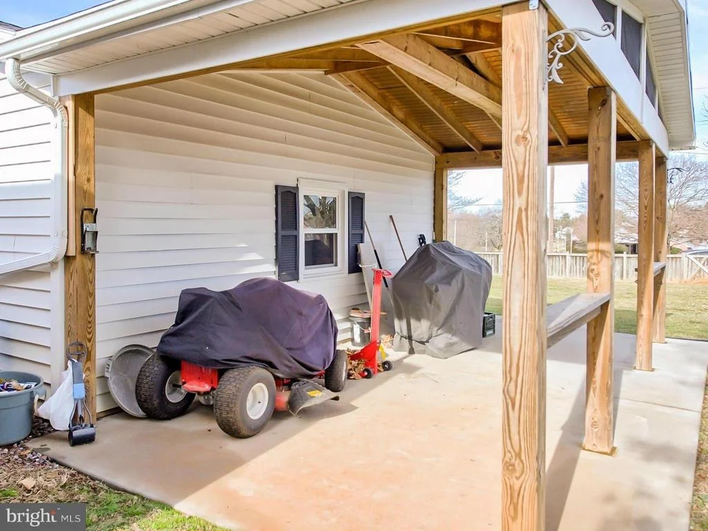 Photo of 4723 OLD MIDDLETOWN ROAD
