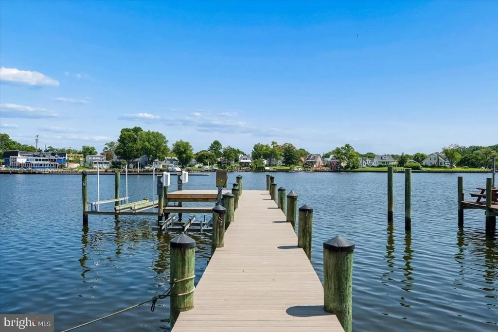 Photo of 109 BAYSIDE DRIVE