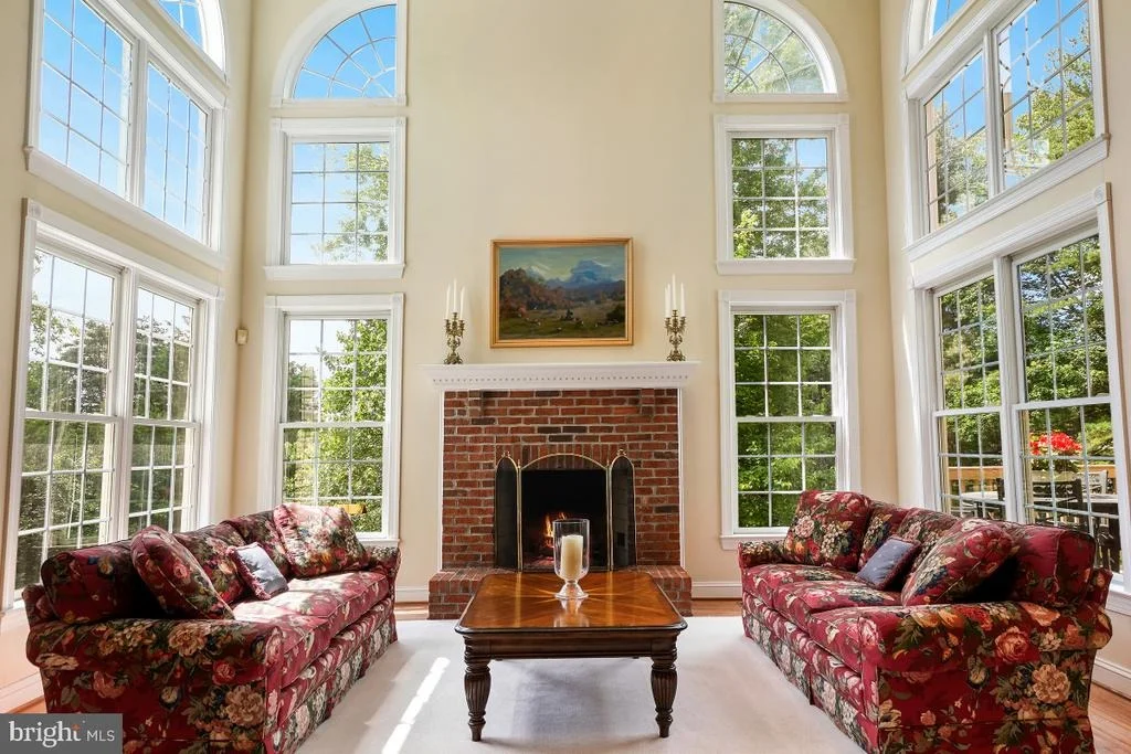 Photo of 12708 YOUNG LANE