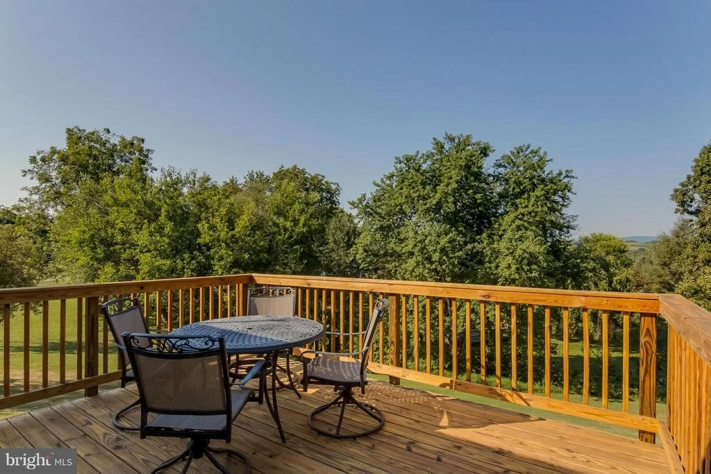 Photo of 7306 COUNTRYSIDE DRIVE