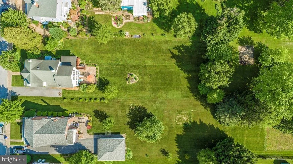 Photo of 44 MAPLE AVENUE