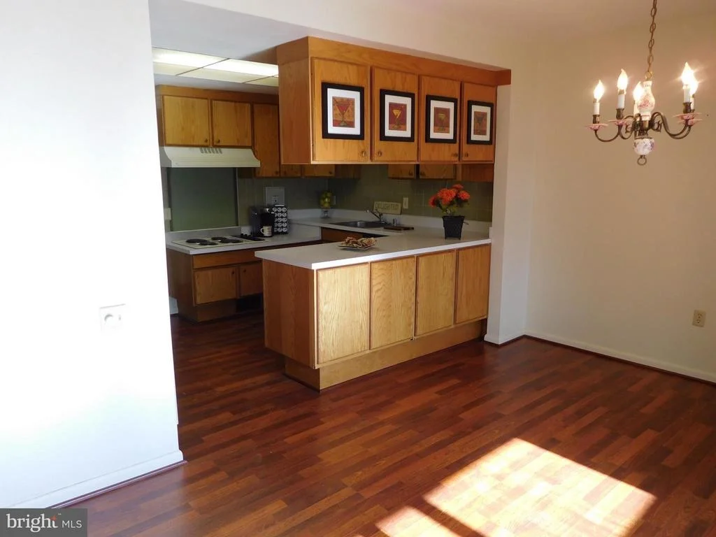 Photo of Unit 21D at 3627 GLEN EAGLES DRIVE