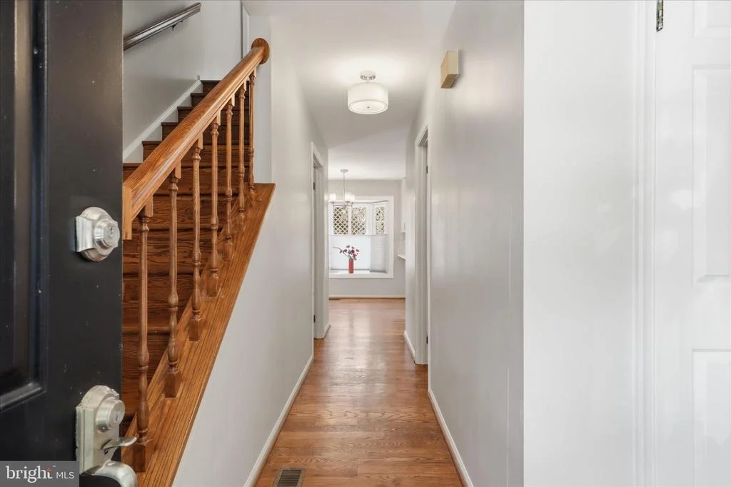 Photo of 8615 AQUEDUCT ROAD