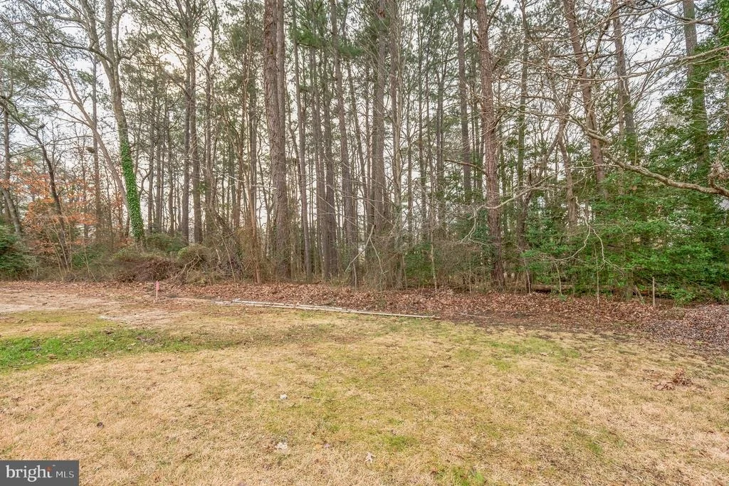 Photo of 565 TWIN COVE LANE