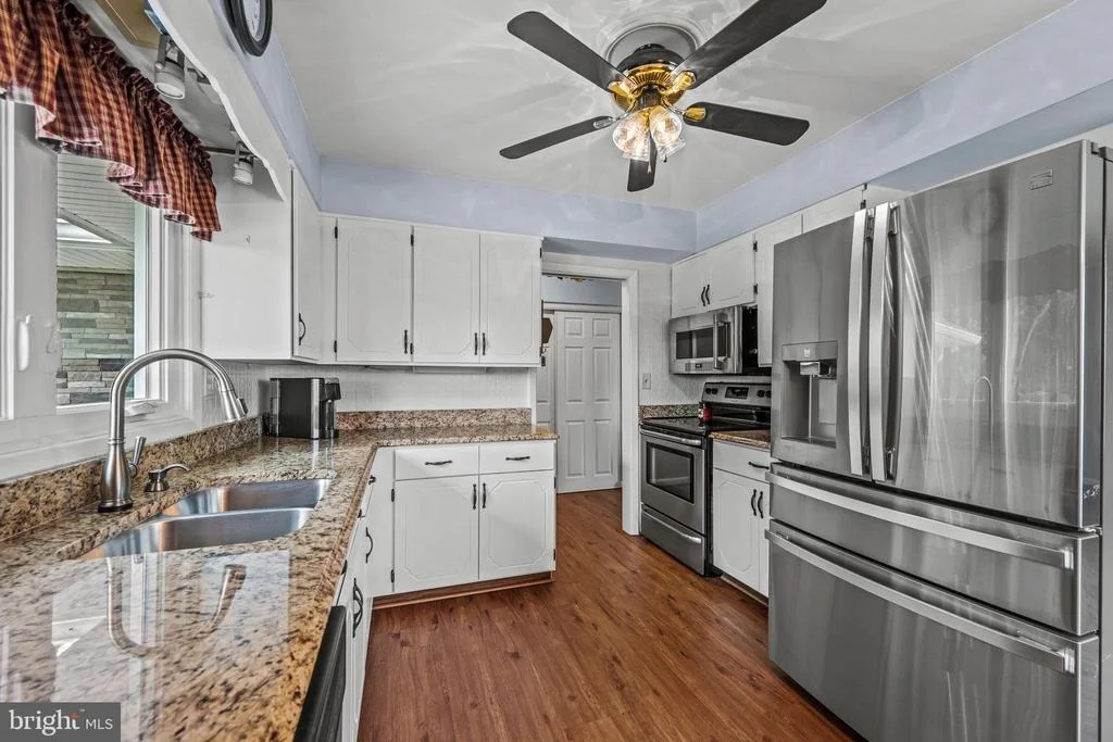 Photo of 4090 BOTELER ROAD
