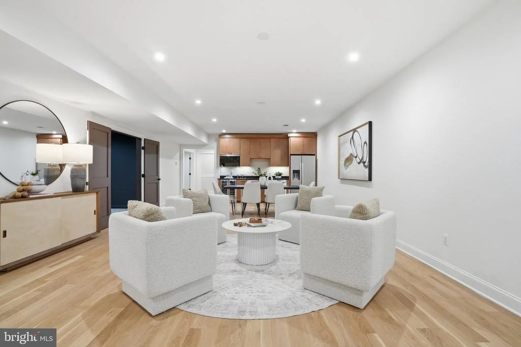 Photo of 1142 CAMERON ROAD