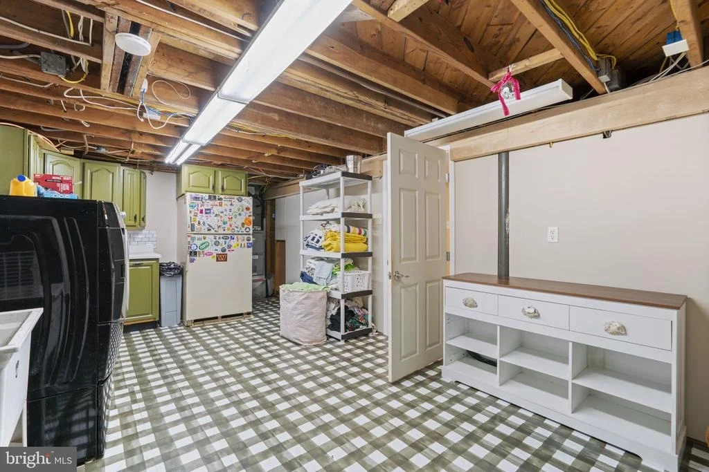 Photo of 52 SUNSET DRIVE