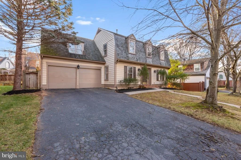 Photo of 202 BRISTOL DOWNS DRIVE