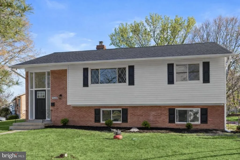 Photo of 7508 KIPLING PARKWAY