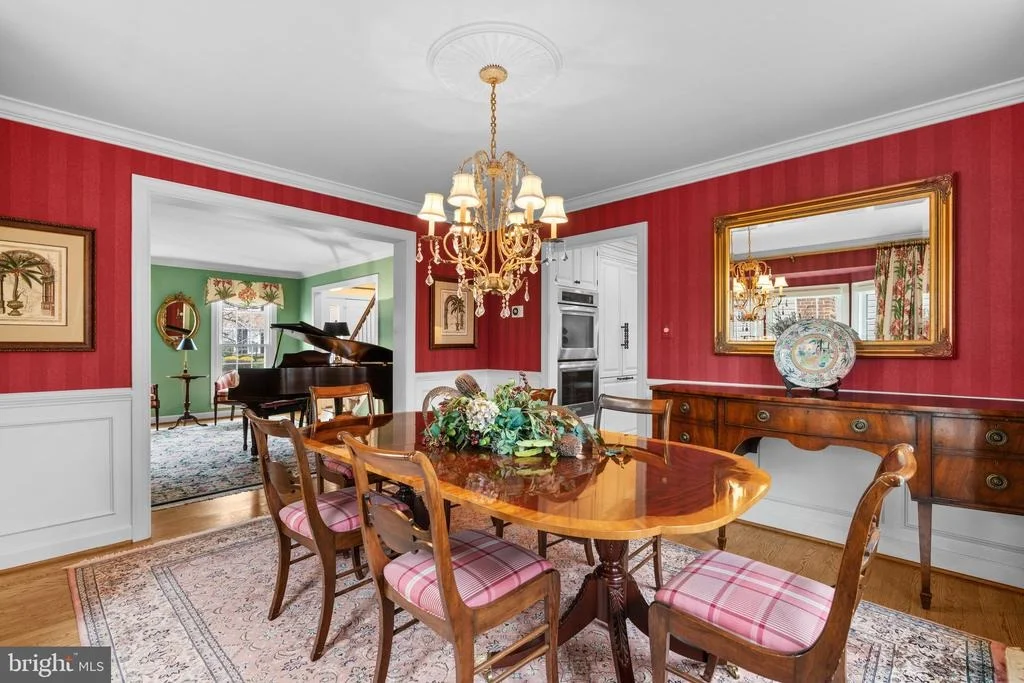 Photo of 17702 GLOBE THEATRE DRIVE