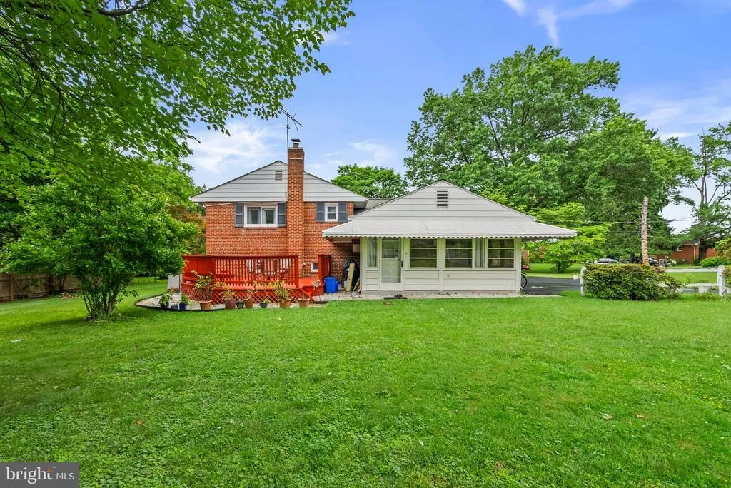 Photo of 807 SNIDER LANE