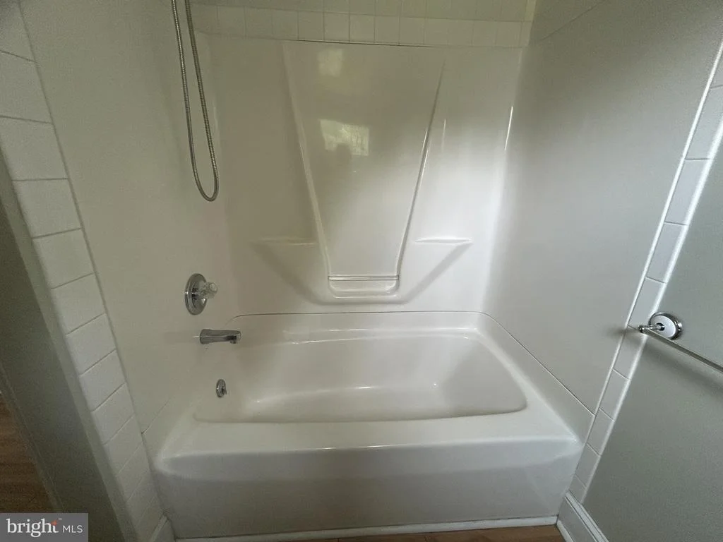 Photo of 4869 BAR NECK ROAD