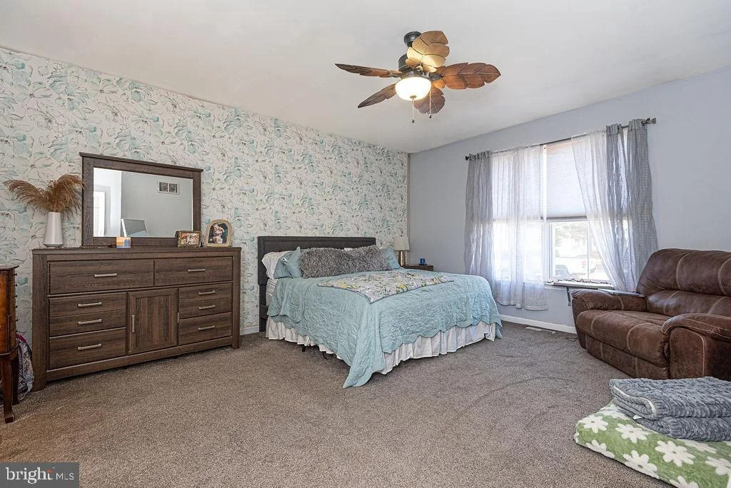 Photo of 207 ENTERPRISE DRIVE