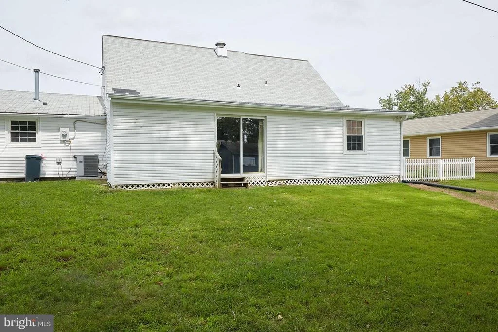 Photo of 12809 CHERRYWOOD LANE