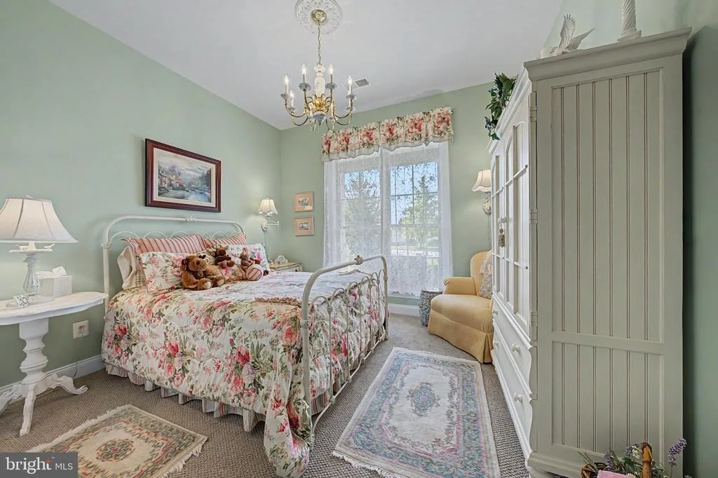Photo of 13723 LONG RIDGE DRIVE