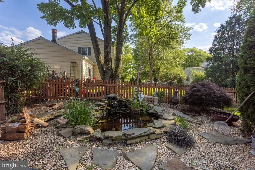 Photo of 218 GARNETT ROAD