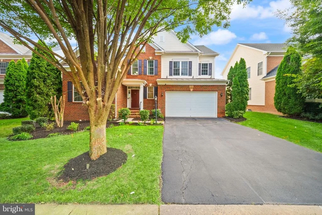 Photo of 23246 MINERVA DRIVE