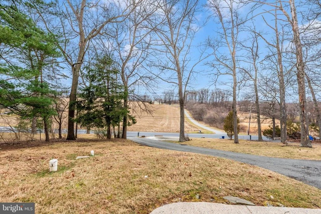 Photo of 23805 STRINGTOWN ROAD