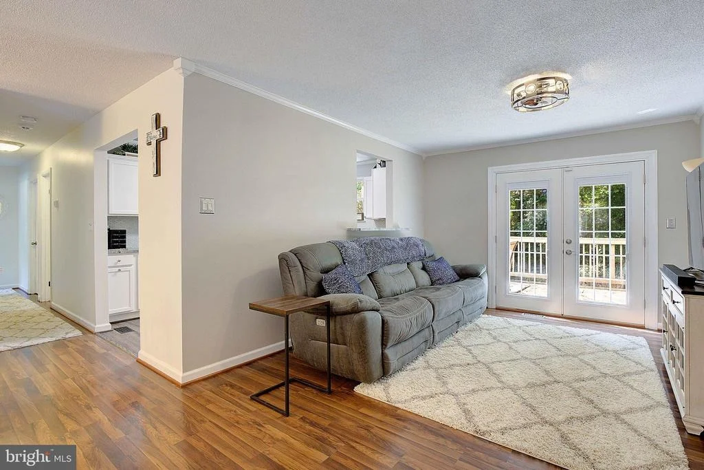 Photo of 4123 CASSELL BOULEVARD