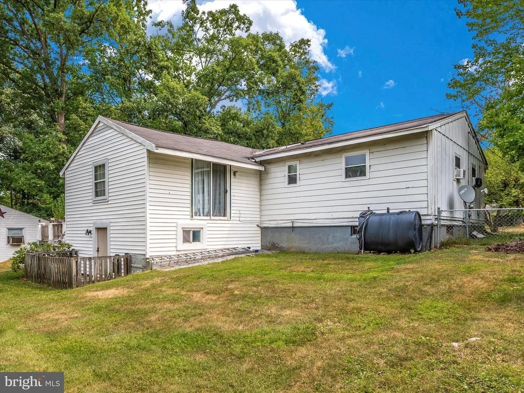 Photo of 7120 LINGANORE ROAD