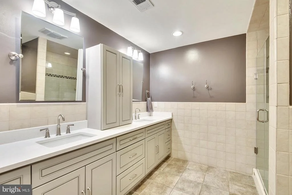 Photo of 11700 DEVILWOOD COURT