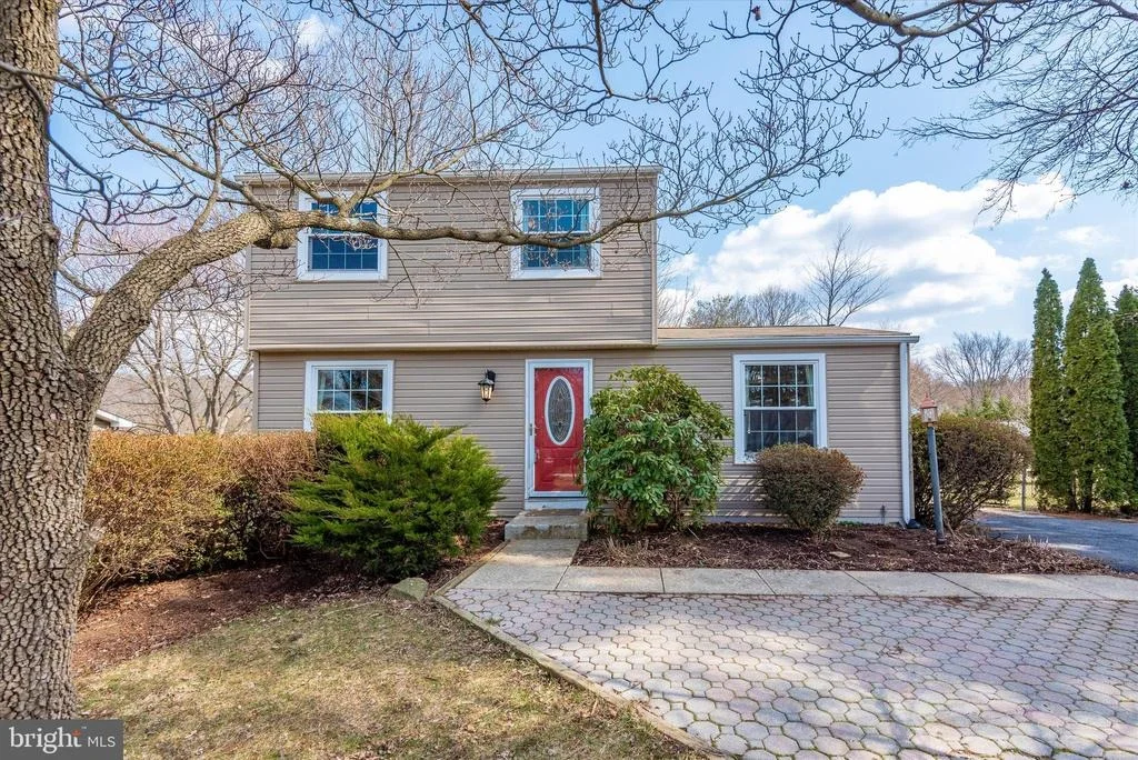 Photo of 7107 JASPER DRIVE