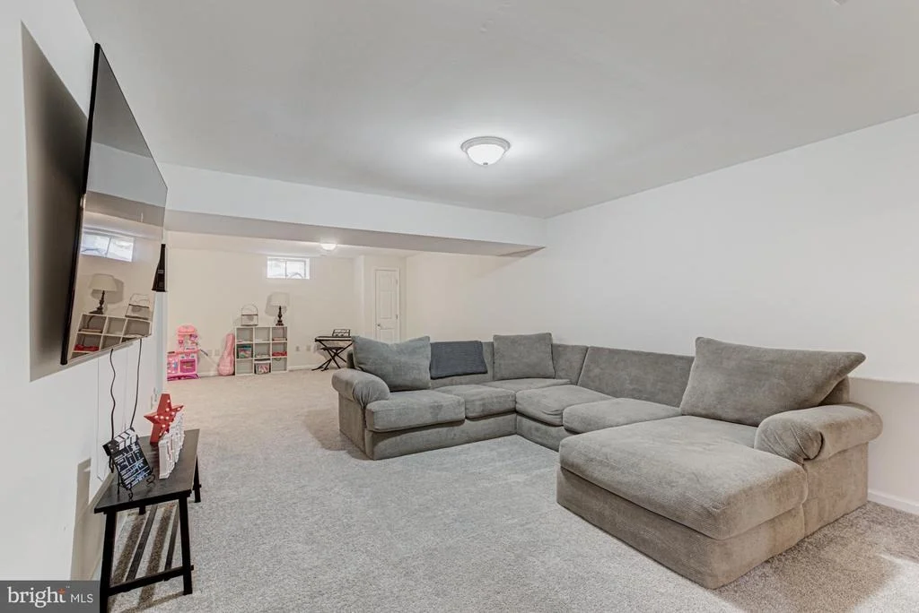 Photo of 218 SHEATS LANE
