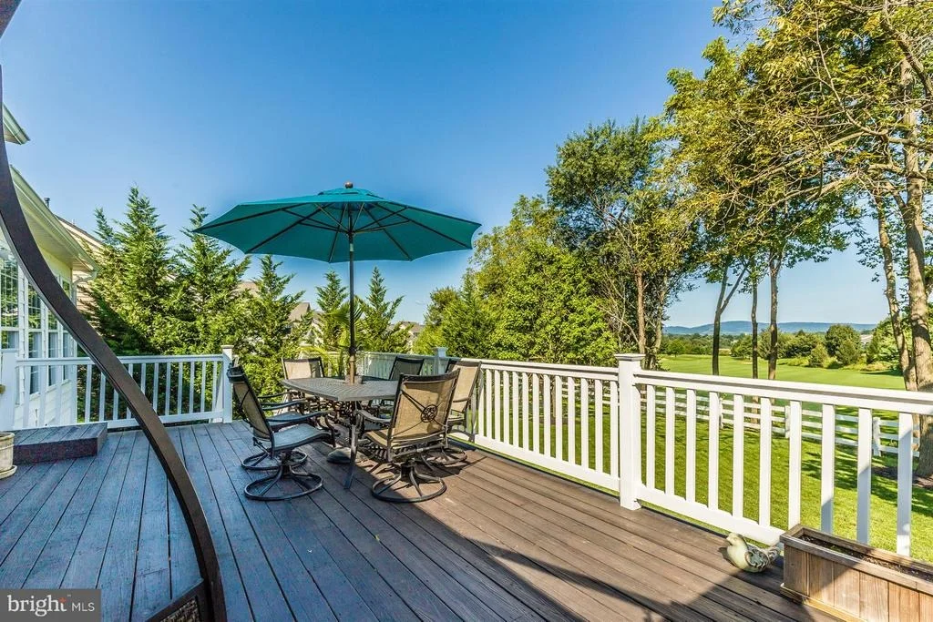 Photo of 610 GLENBROOK DRIVE