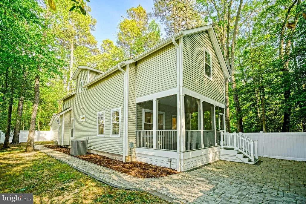Photo of 35 AINTREE DRIVE