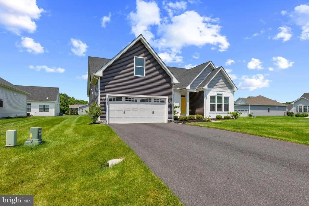Photo of 26133 BEACON DRIVE
