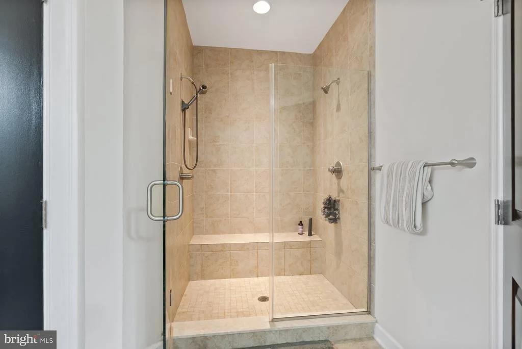 Photo of 14517 HIGHBURY LANE