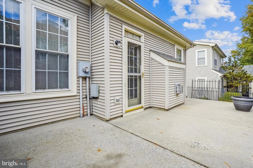 Photo of 6953 WALNUT HILL DRIVE