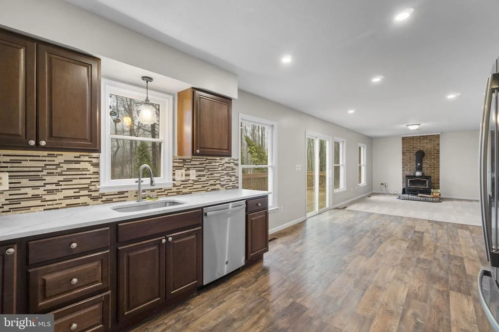 Photo of 4525 ROOP ROAD
