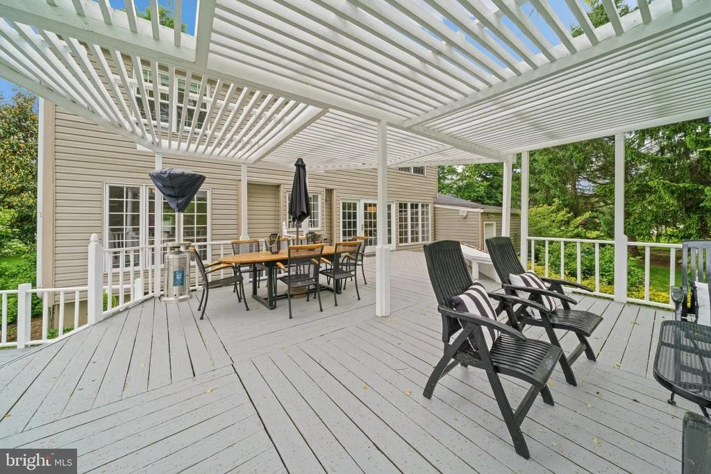 Photo of 5833 WOODWINDS CIRCLE