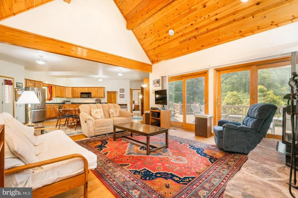Photo of 2895 TURKEY NECK ROAD