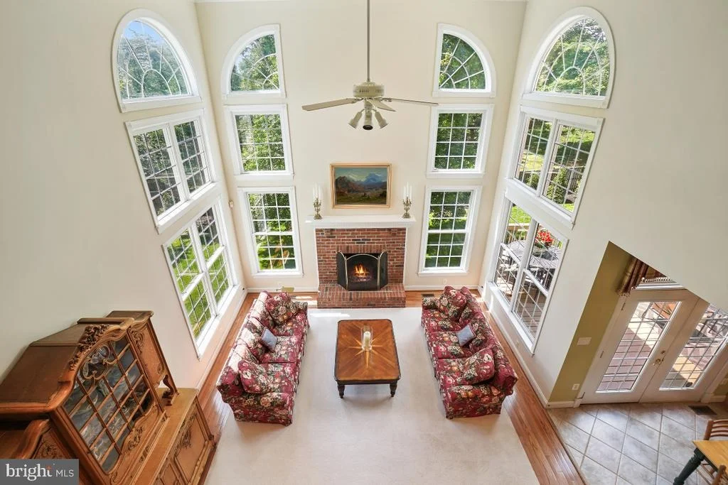Photo of 12708 YOUNG LANE