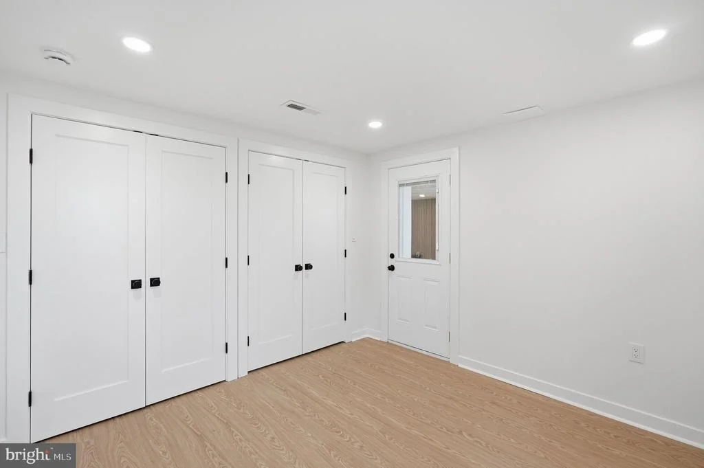 Photo of 2713 NAVARRE DRIVE