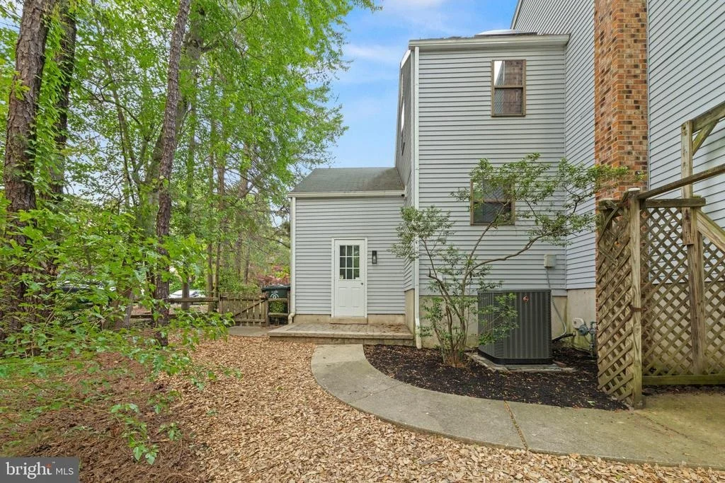 Photo of 37 CHATHAM DRIVE