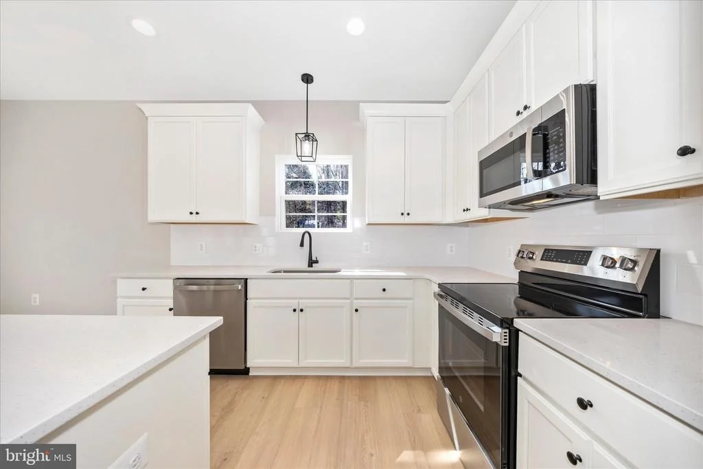 Photo of 4 FIR TRAIL