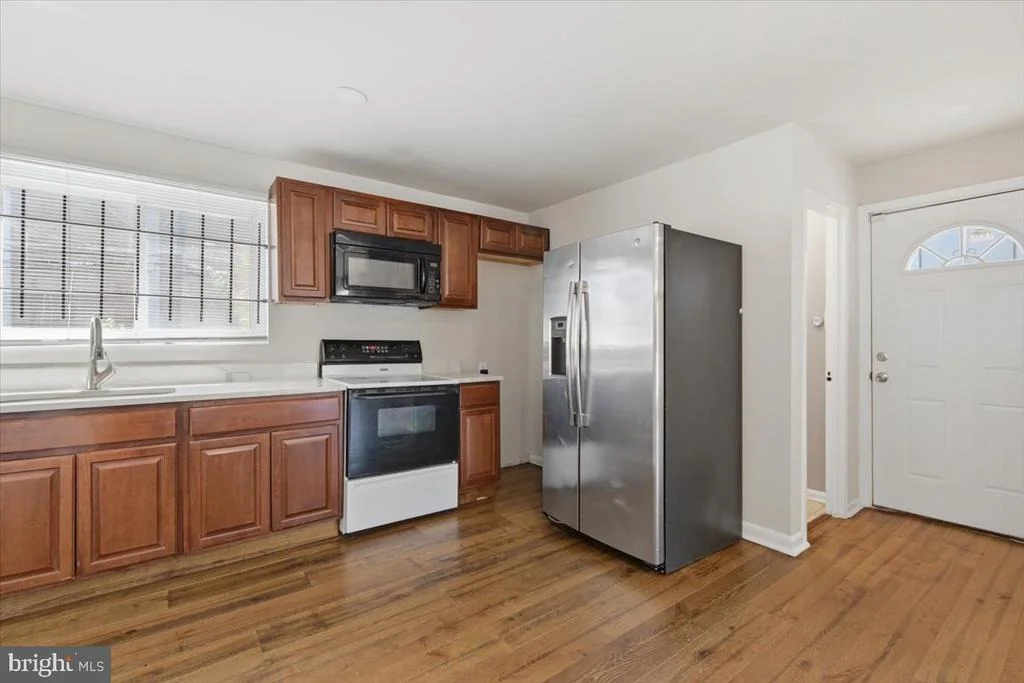 Photo of 3018 SAINT CLAIR DRIVE