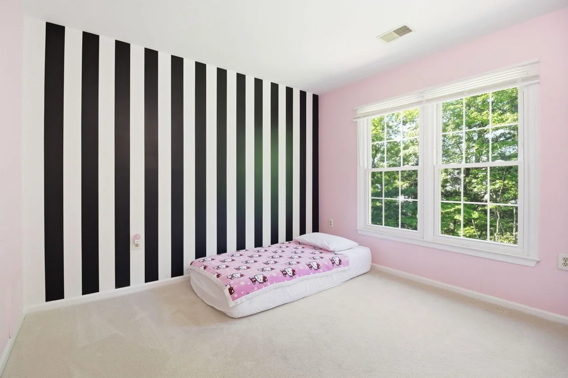 Photo of 124 ENGLEFIELD DRIVE