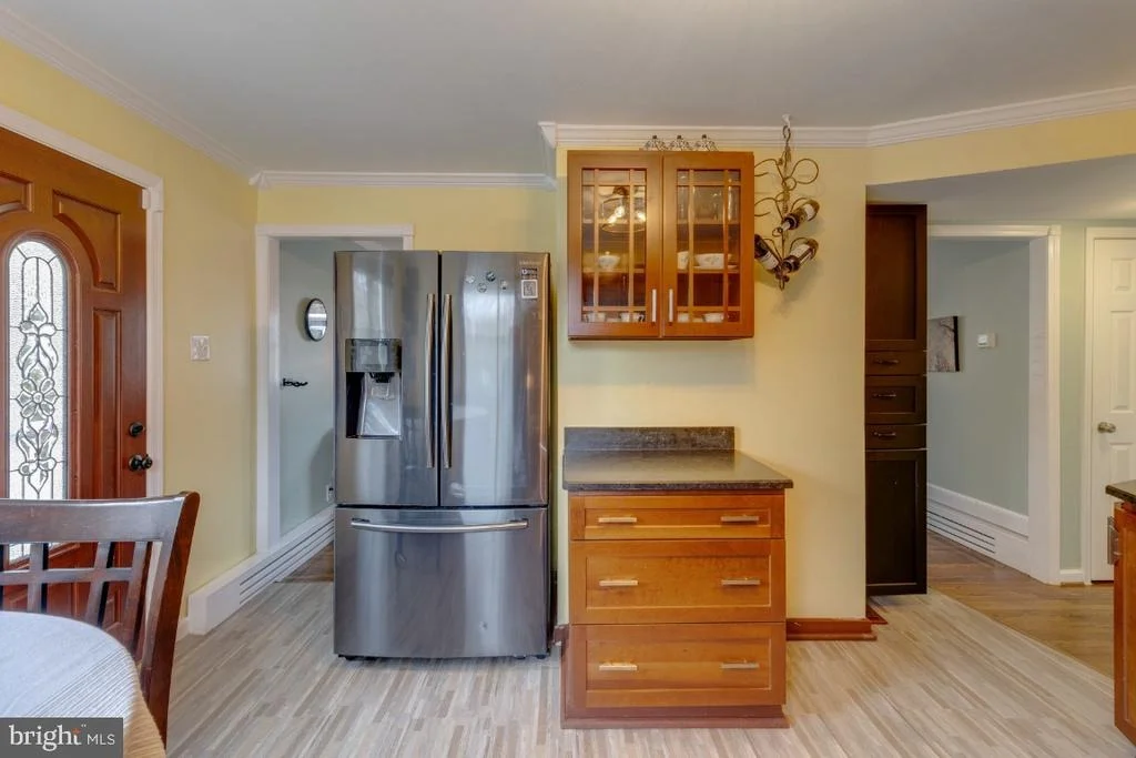 Photo of 903 ROBIN ROAD