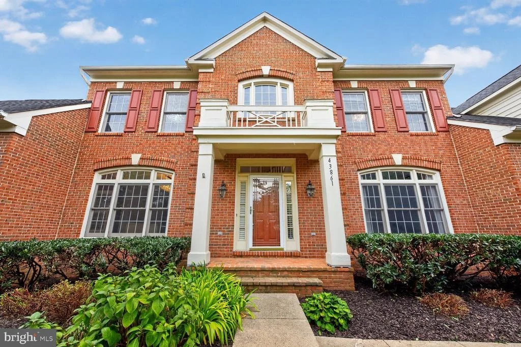 Photo of 43861 HARTLEY PLACE