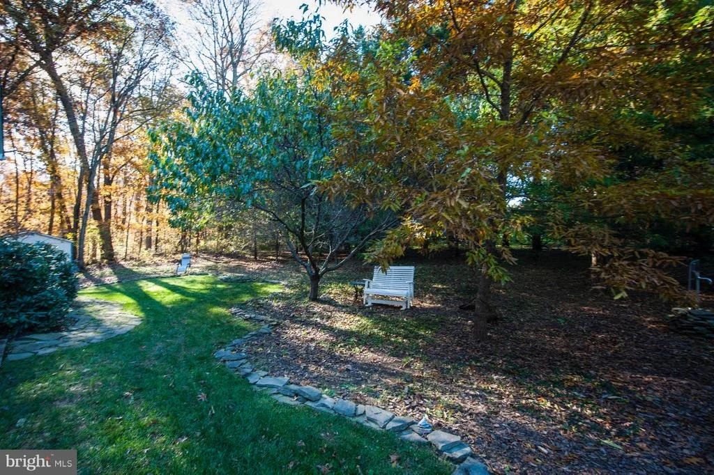 Photo of 828 WILDA DRIVE