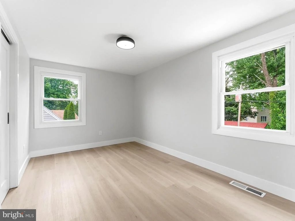 Photo of 34 MAYFAIR CIRCLE
