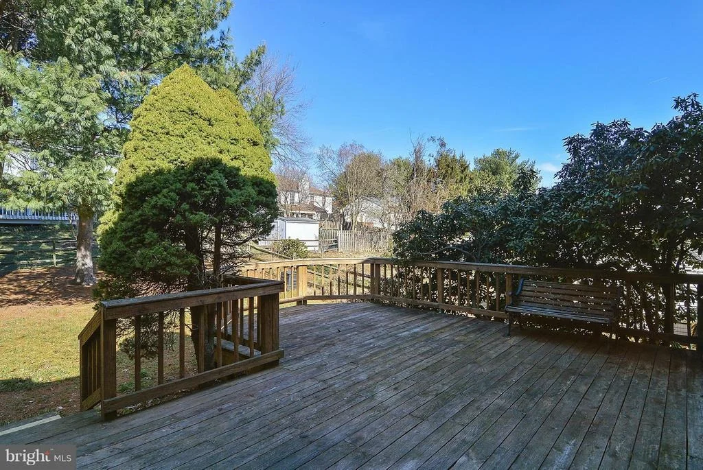 Photo of 813 POINTER RIDGE DRIVE