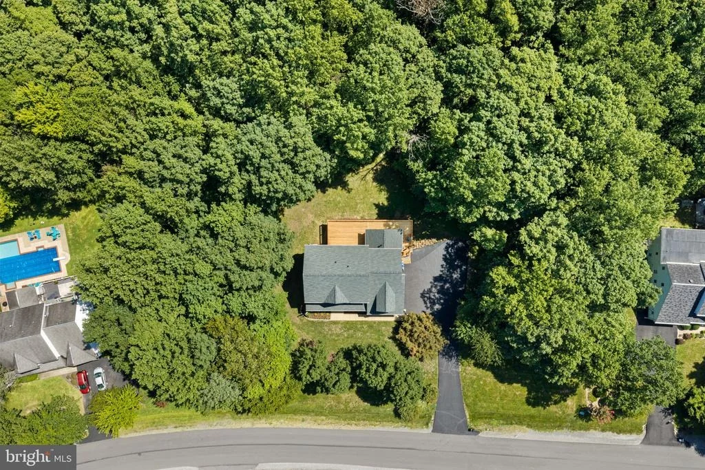 Photo of 14023 FLAGTREE PLACE