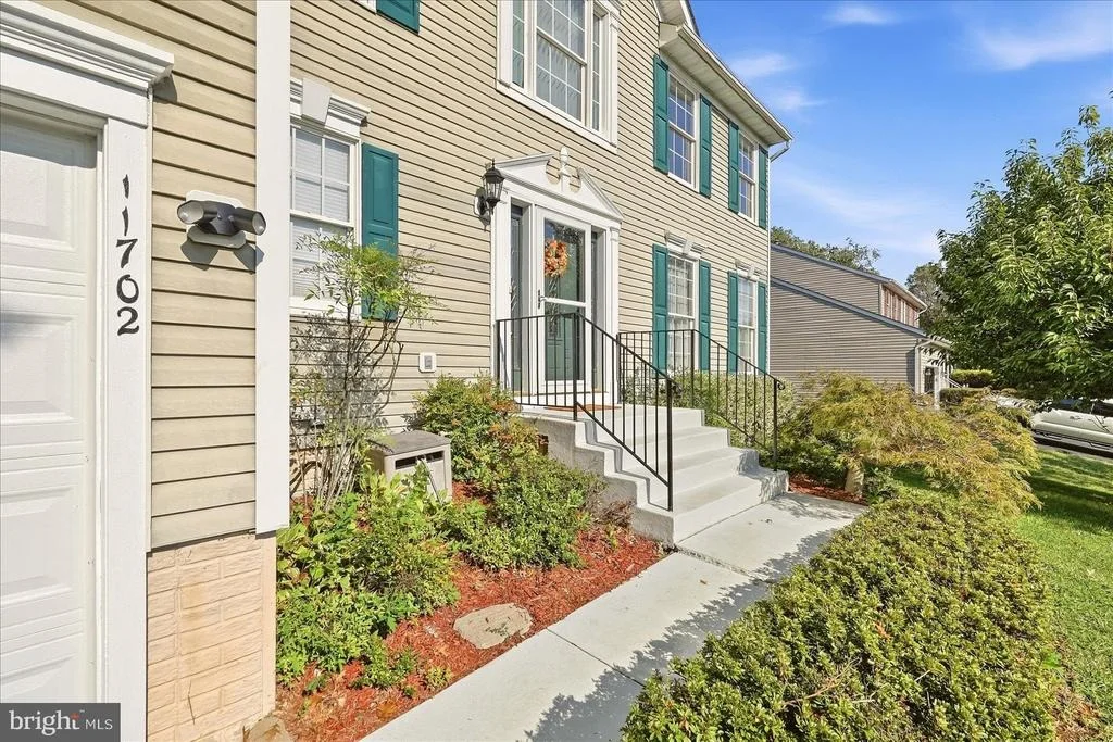 Photo of 11702 DUCHESS DRIVE