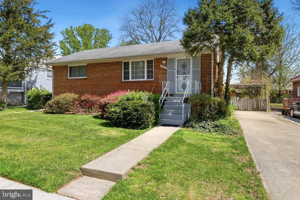 Photo of 11109 BUCKNELL DRIVE