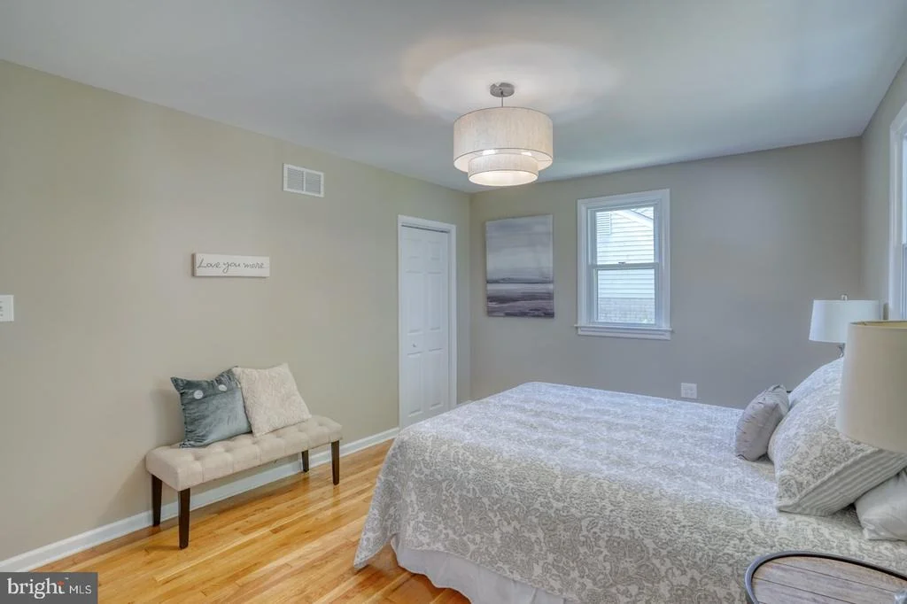 Photo of 1207 CRESTOVER ROAD